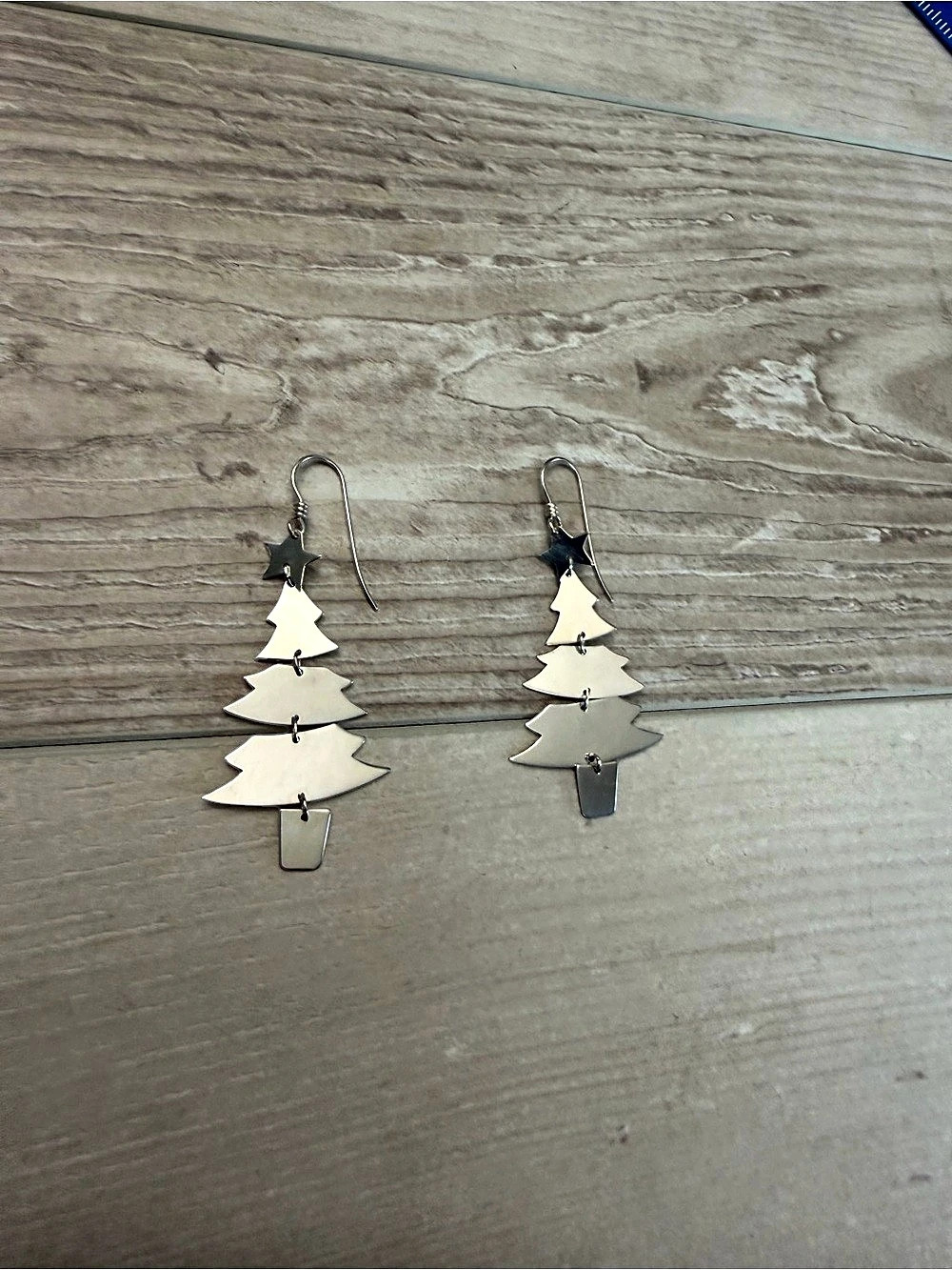 James Avery Christmas Tree Drop Earrings in Silver